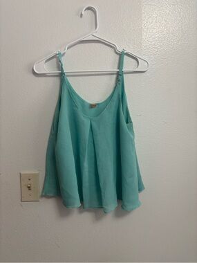 Sensual Fit Women’s sea foam  Cami Tank Top (Women’s Size Medium)